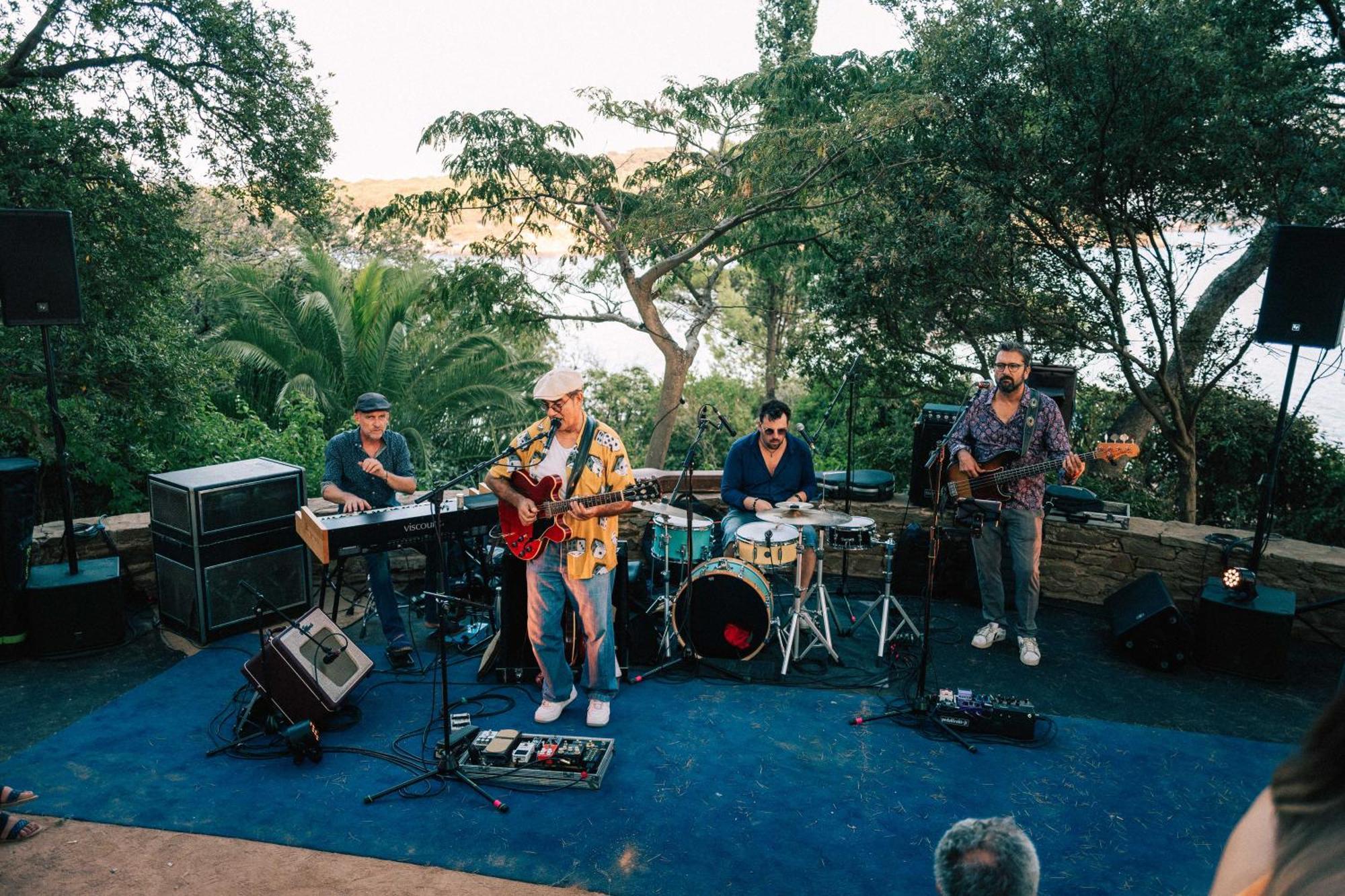 Le Provencal Renove En 2025 - Bord De Hotel Hyeres